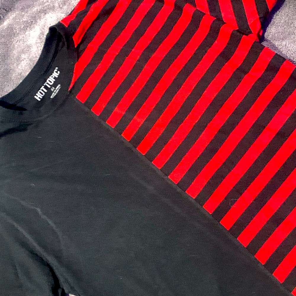 Hot topic black, red and black striped tee. SIZE large. Emo shirt